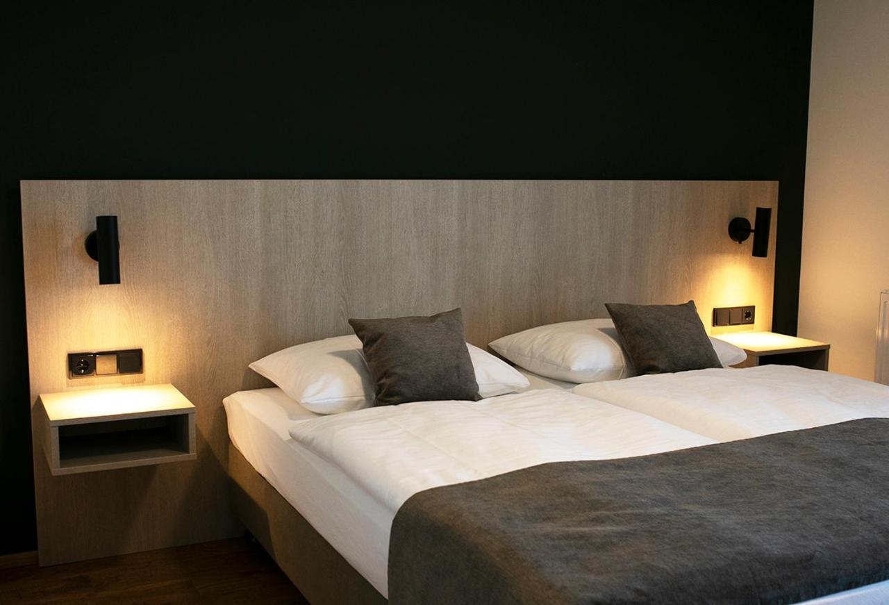 Hotel Das Essigmanngut Anif Bagian luar foto