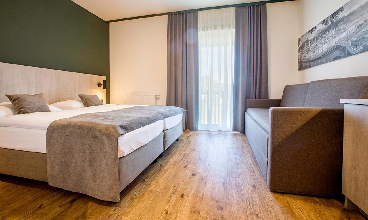 Hotel Das Essigmanngut Anif Bagian luar foto