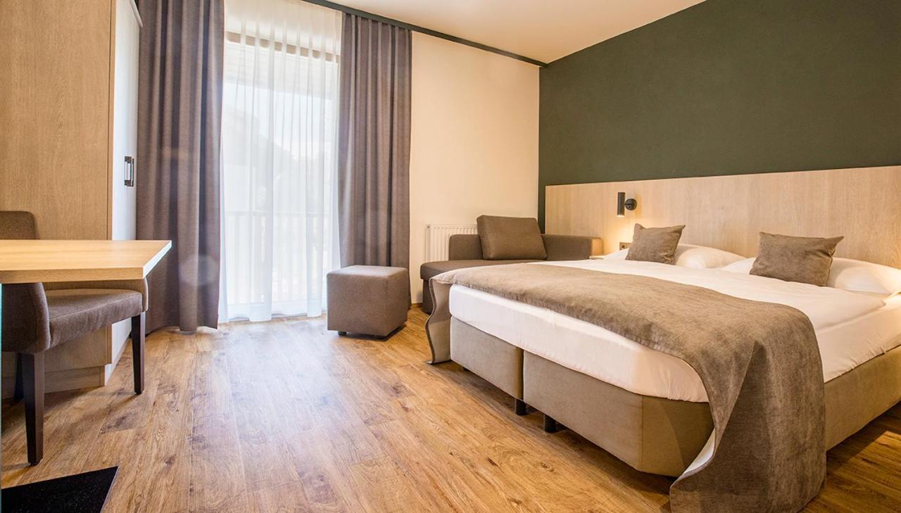Hotel Das Essigmanngut Anif Bagian luar foto