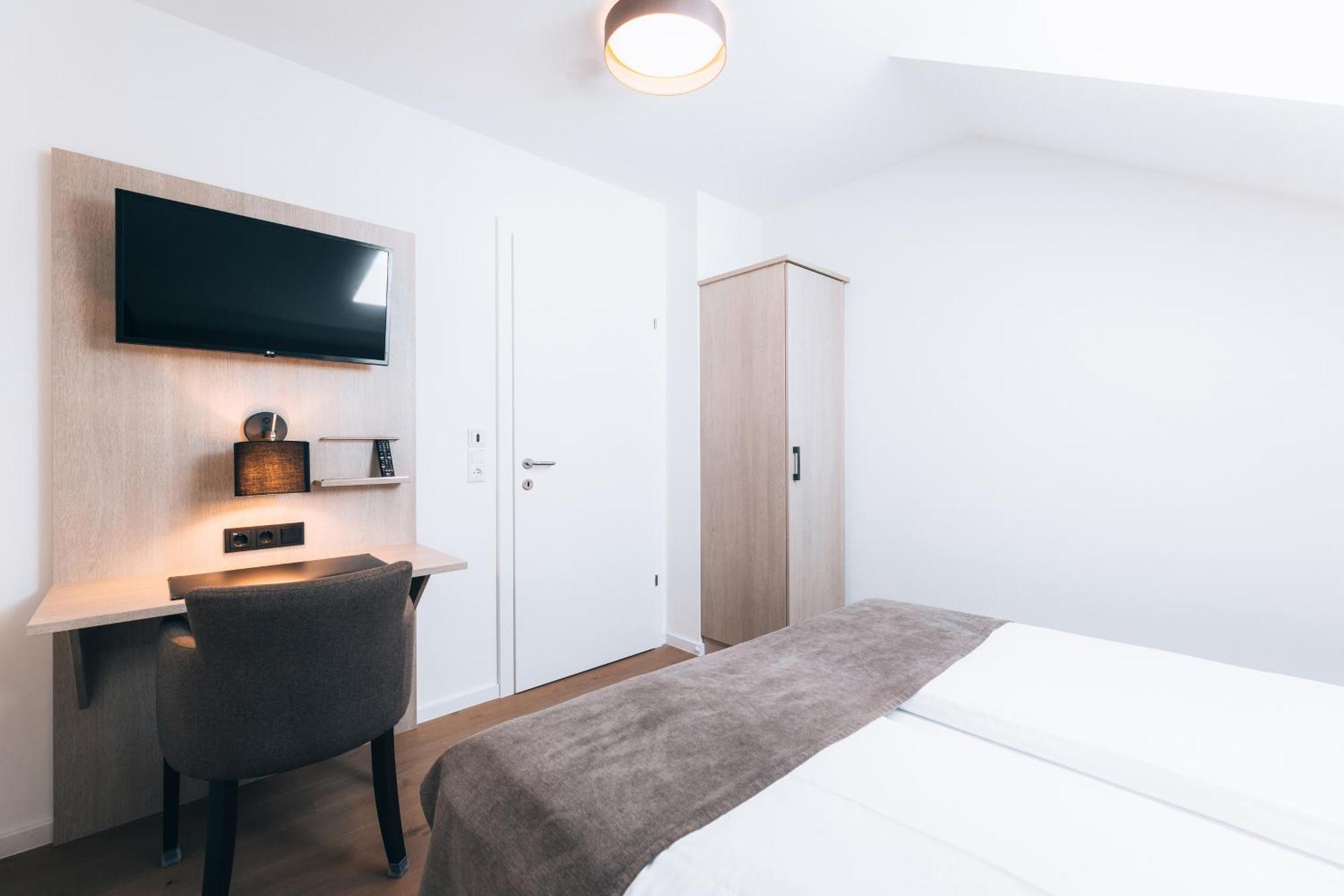 Hotel Das Essigmanngut Anif Bagian luar foto